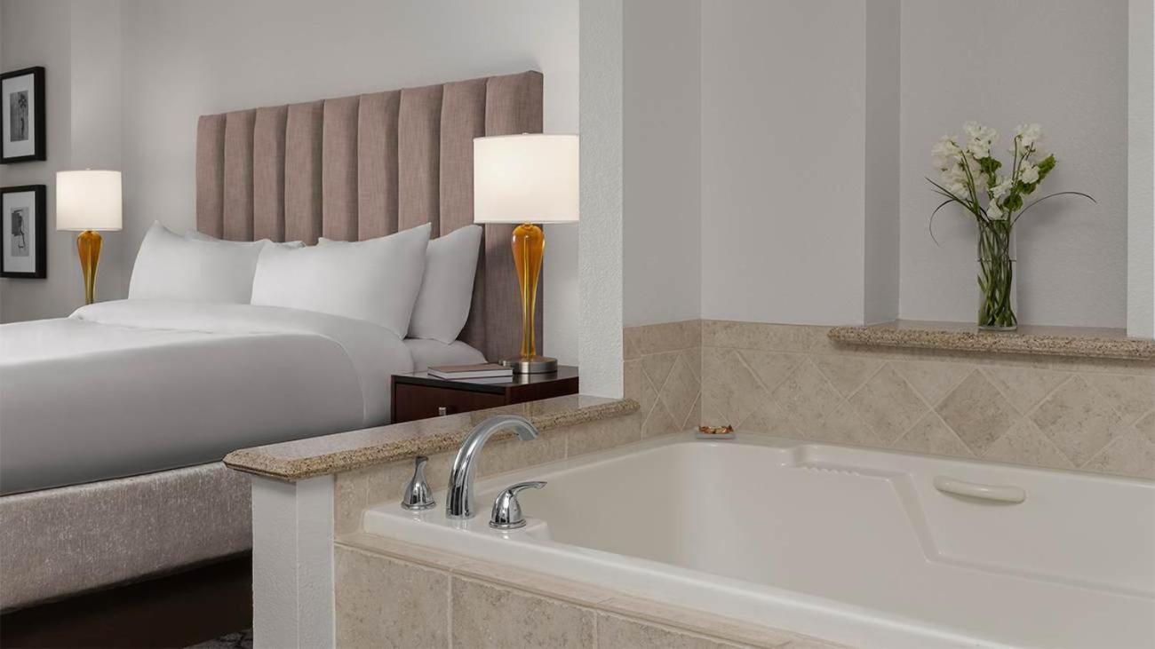 Marriott's Grand Chateau 3br With Access Holiday home Las Vegas